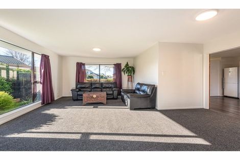 Photo of property in 17 Lovelock Street, Dallington, Christchurch, 8061