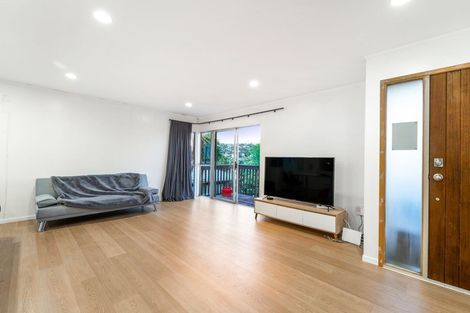 Photo of property in 33 Archers Road, Hillcrest, Auckland, 0629