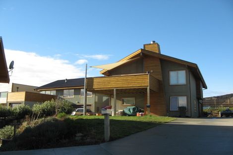 Photo of property in 9 Matrica Court, Wanaka, 9305