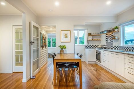 Photo of property in 1/10 Coronation Street, Belmont, Auckland, 0622