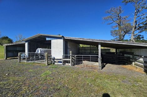 Photo of property in 25 Hawkes Access Road, Waitoki, Silverdale, 0994