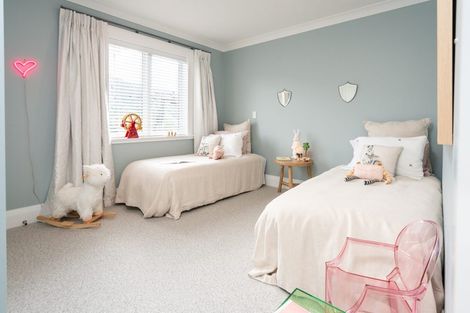 Photo of property in 15 Wesley Road, Kelburn, Wellington, 6012