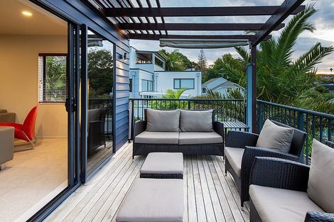 Photo of property in 115a Kowhai Road, Mairangi Bay, Auckland, 0630
