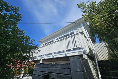 Photo of property in 22 Lawrence Street, Newtown, Wellington, 6021