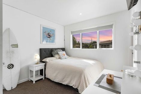 Photo of property in 128 Sharyn Place, Whangamata, 3620