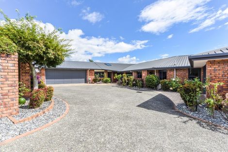 Photo of property in 16 Highfield Grove, Richmond, 7020