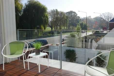 Photo of property in 10 Park Terrace, Christchurch Central, Christchurch, 8013