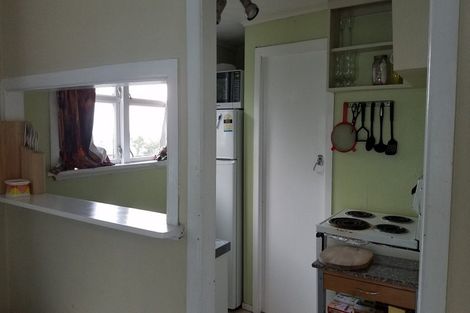 Photo of property in 75 Todman Street, Brooklyn, Wellington, 6021