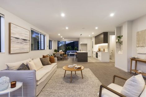 Photo of property in 37a Hythe Terrace, Mairangi Bay, Auckland, 0630