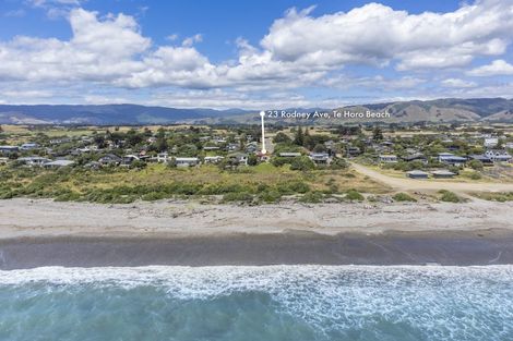 Photo of property in 23 Rodney Avenue, Te Horo Beach, Otaki, 5581