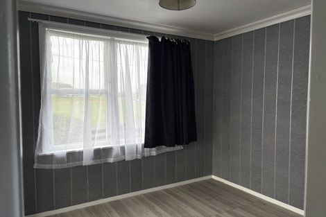 Photo of property in 15 Fox Street, Woodville, 4920