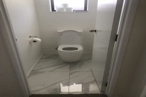 Photo of property in 20 Taupata Street, Redcliffs, Christchurch, 8081