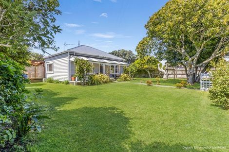 Photo of property in 12 Harris Street, Waitara, 4320
