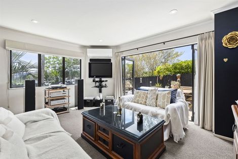 Photo of property in 12/102 Greenhithe Road, Greenhithe, Auckland, 0632