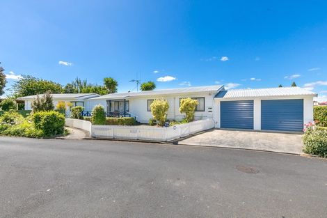 Photo of property in 1 Olwyn Green, Dinsdale, Hamilton, 3204