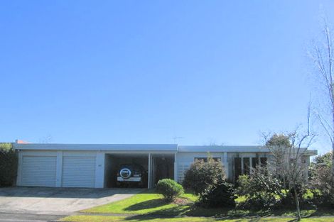 Photo of property in 49 Chedworth Avenue, Chedworth, Hamilton, 3210