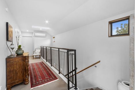 Photo of property in 100 Straven Road, Fendalton, Christchurch, 8014