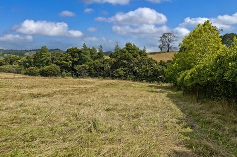 Photo of property in 429 Waitoki Road, Waitoki, Silverdale, 0994