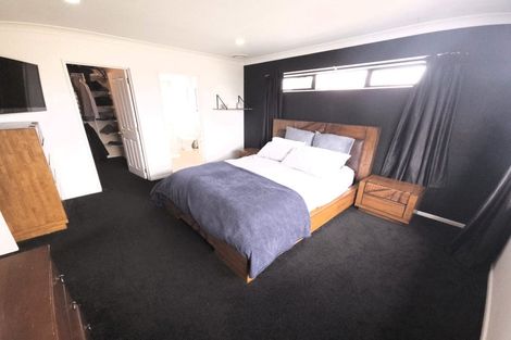 Photo of property in 11 Sovereign Place, Rototuna North, Hamilton, 3210