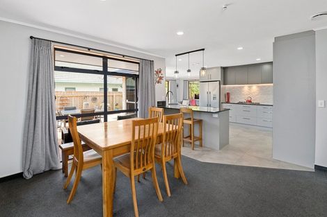 Photo of property in 26 Hadleigh Court, Paraparaumu, 5032