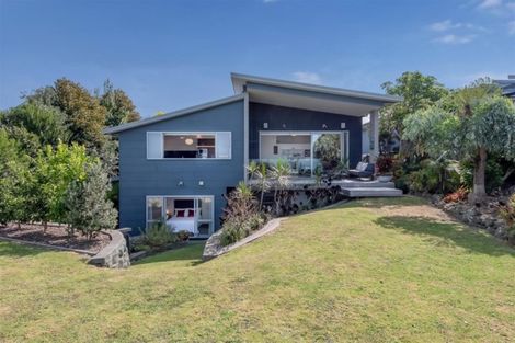Photo of property in 98 Clovelly Road, Bucklands Beach, Auckland, 2012