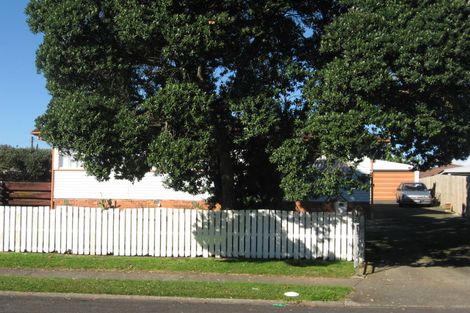 Photo of property in 19 Heybridge Street, Manurewa, Auckland, 2102