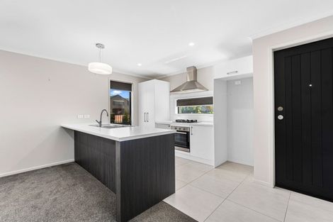 Photo of property in 6 Watene Way, Welcome Bay, Tauranga, 3112