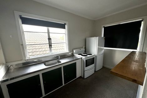 Photo of property in 243 The Terrace, Te Aro, Wellington, 6011