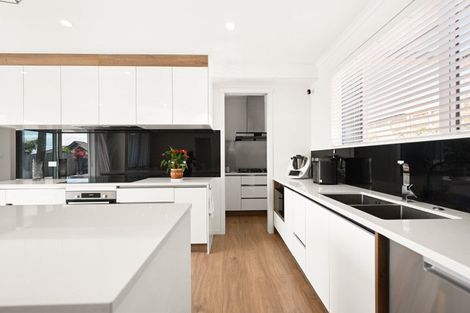 Photo of property in 9 Sylvester Crescent, Flagstaff, Hamilton, 3210