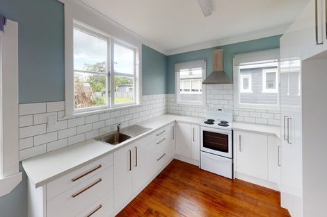 Photo of property in 9 Konini Street, Tawhero, Whanganui, 4501