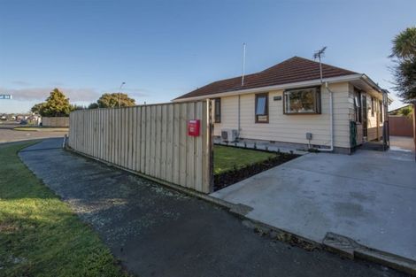 Photo of property in 35 Manurere Street, Hei Hei, Christchurch, 8042