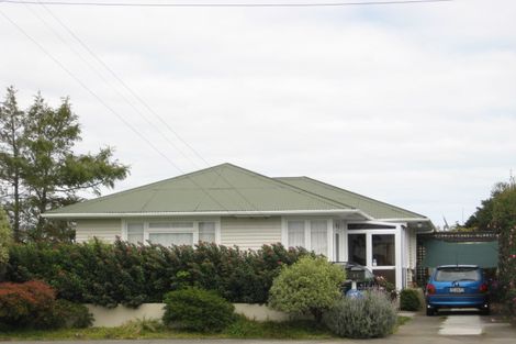 Photo of property in 27 Walsh Road, Westown, New Plymouth, 4310