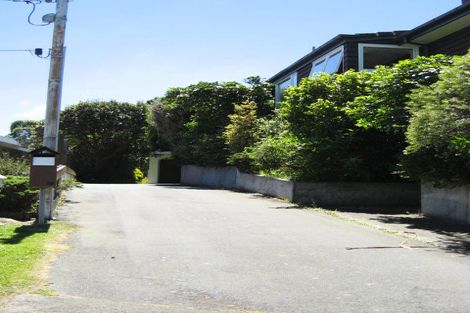 Photo of property in 19 Ranui Crescent, Khandallah, Wellington, 6035