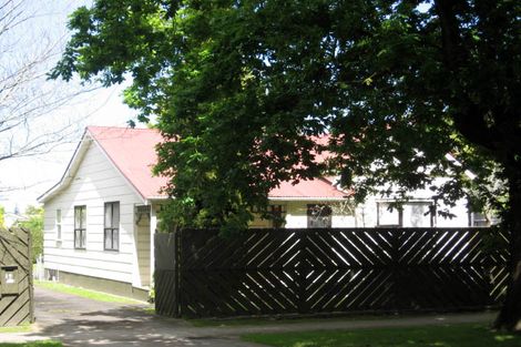 Photo of property in 19 Halswell Street, Whanganui, 4500