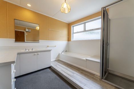 Photo of property in 1 Kowhai Street, Highfield, Timaru, 7910