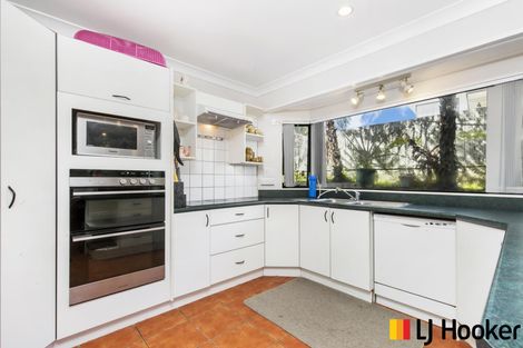 Photo of property in 38 Wairere Road, The Gardens, Auckland, 2105