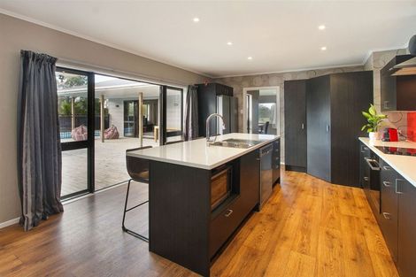 Photo of property in 183 Kohanga Road, Te Kohanga, Tuakau, 2693