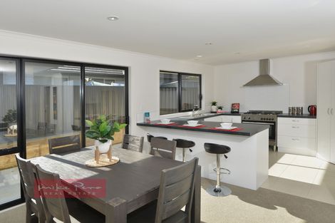 Photo of property in 9 Rolling Stone Rise, Tikipunga, Whangarei, 0112