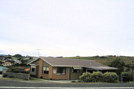 Photo of property in 14 Cable Bay Block Road, Cable Bay, 0420