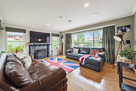 Photo of property in 79 North Terrace, Darfield, 7510