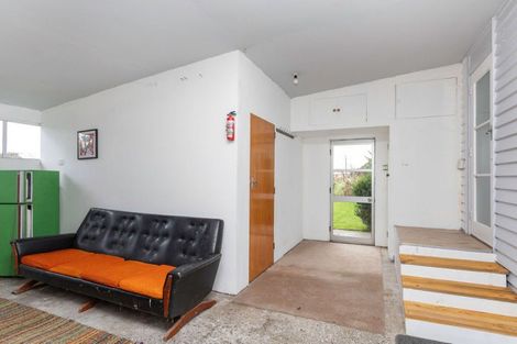 Photo of property in 3 Heretaunga Road, Maharahara, Dannevirke, 4972