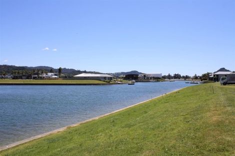 Photo of property in 133 Motu Grande, Pauanui, Hikuai, 3579