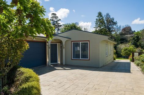 Photo of property in 28 Marian Drive, Inner Kaiti, Gisborne, 4010