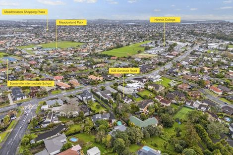 Photo of property in 92b Sandspit Road, Shelly Park, Auckland, 2014