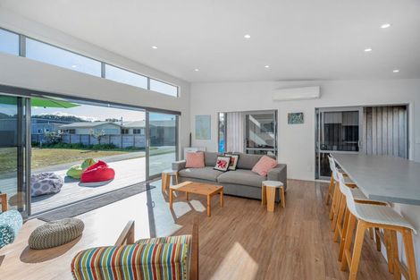 Photo of property in 161 The Fairway, Matarangi, Whitianga, 3592