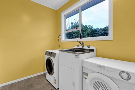 Photo of property in 93 Govett Avenue, Frankleigh Park, New Plymouth, 4310