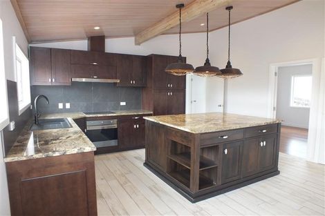 Photo of property in 6 William Hadlow Place, Hatfields Beach, Orewa, 0931