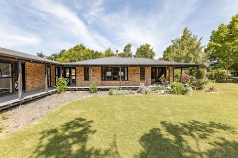 Photo of property in 56 Buckleys Road, Rangiora, 7400