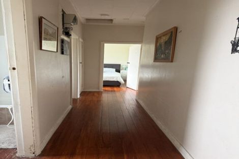 Photo of property in 11a Philson Terrace, Browns Bay, Auckland, 0630