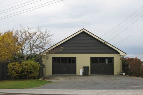 Photo of property in 81 Wilson Road, Balclutha, 9230